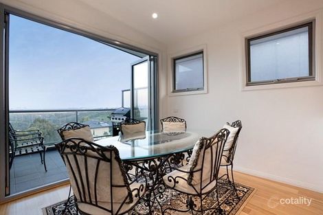 Property photo of 10 Balderrie Court Gowanbrae VIC 3043