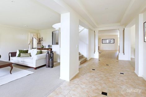 Property photo of 3 Giverny Close Highton VIC 3216