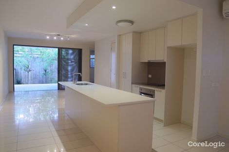 Property photo of 3/23 Howsan Street Mount Gravatt East QLD 4122