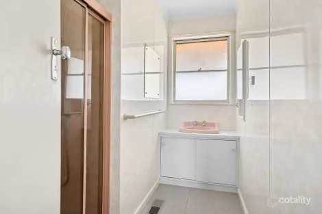 Property photo of 27 Callander Street Thomson VIC 3219