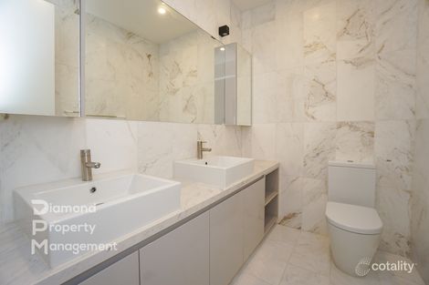 Property photo of 2/1289 Burke Road Kew VIC 3101