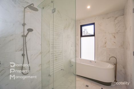 Property photo of 2/1289 Burke Road Kew VIC 3101
