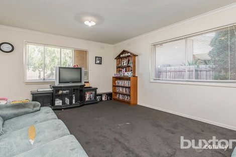 Property photo of 37 Fairbairn Drive Corio VIC 3214