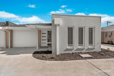 Property photo of 4 Volta Lane Pakenham VIC 3810