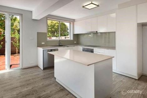 2/201 Charman Rd, Cheltenham, VIC 3192