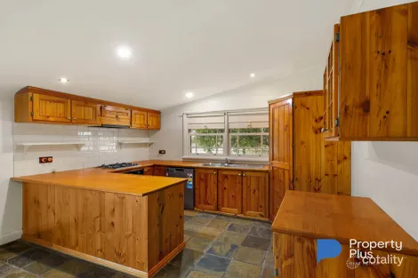 Property photo of 10 Bayne Street Bendigo VIC 3550