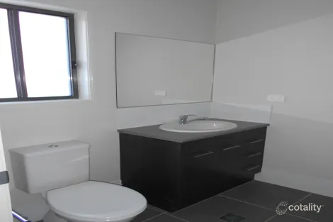 Property photo of 76 Nicholson Parade Spring Farm NSW 2570