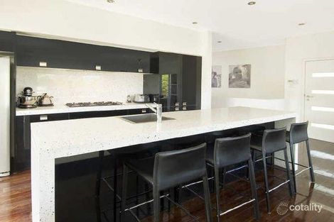 Property photo of 56 Arnott Crescent Warriewood NSW 2102