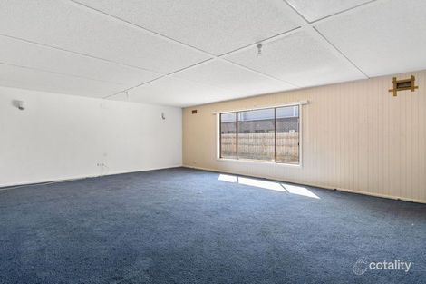 Property photo of 17 Omar Street Maidstone VIC 3012
