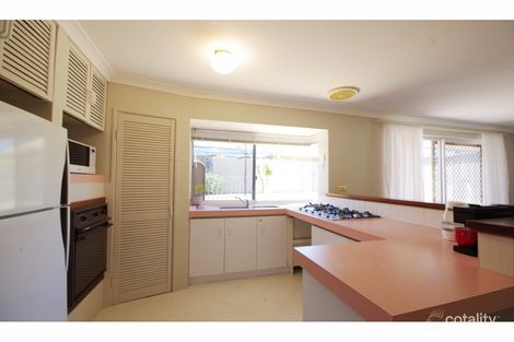 Property photo of 17 Burton Retreat Stratton WA 6056
