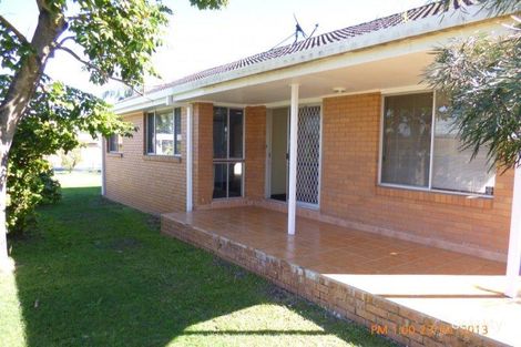 Property photo of 12 Aroona Avenue Broadbeach Waters QLD 4218