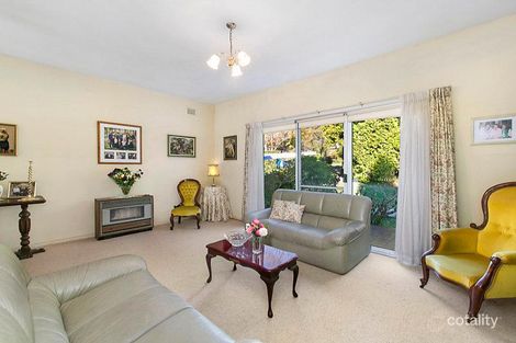 Property photo of 34 Lawson Parade St Ives NSW 2075