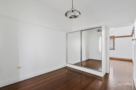 Property photo of 30 Westbourne Street Highgate Hill QLD 4101