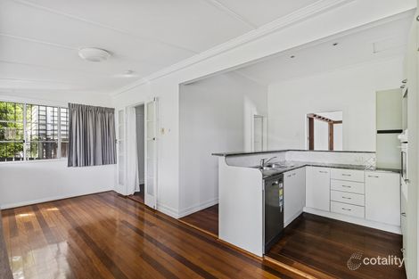 Property photo of 30 Westbourne Street Highgate Hill QLD 4101
