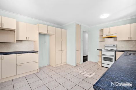 Property photo of 18 Braeridge Drive Bundamba QLD 4304