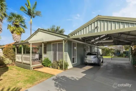 Property photo of 256 North Street Rockville QLD 4350