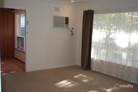 Property photo of 14 Richard Avenue Hackham SA 5163