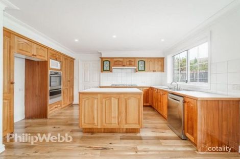 Property photo of 14 Incana Drive Mill Park VIC 3082