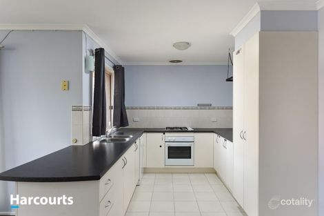 Property photo of 44 Szer Way Carrum Downs VIC 3201