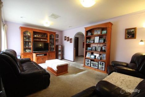 Property photo of 113 Hotham Circuit Thurgoona NSW 2640
