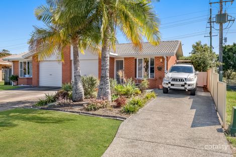 Property photo of 2/42 Kenny Drive Labrador QLD 4215
