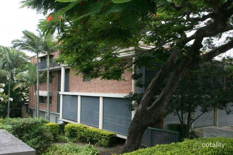 2/66 Kensington Tce, Toowong, QLD 4066