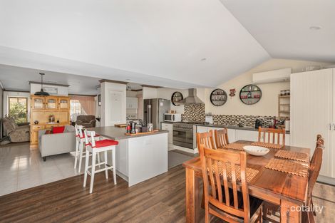 Property photo of 5 Gedling Close Parkwood WA 6147