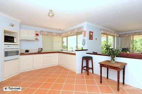 Property photo of 3 Daylesford Elbow Jane Brook WA 6056
