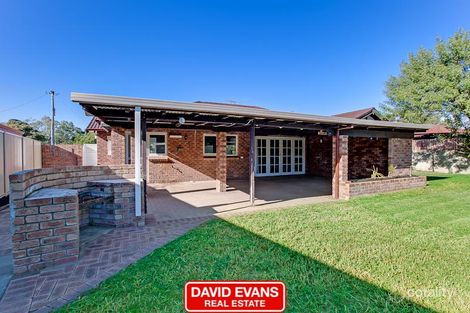 Property photo of 1 Haselmere Circus Rockingham WA 6168