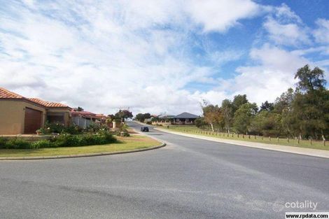 Property photo of 65 Manchester Drive Hocking WA 6065