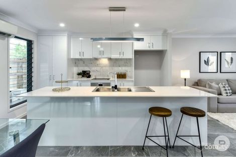 Property photo of 2/98 Ferndale Street Annerley QLD 4103