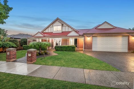 Property photo of 33 McCubbin Way Berwick VIC 3806