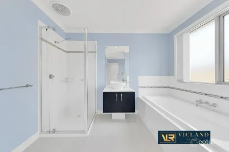 Property photo of 21 Tourmaline Drive Epping VIC 3076