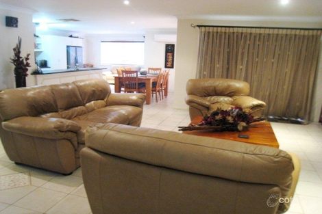 Property photo of 3 Bauhinia Court Emerald QLD 4720