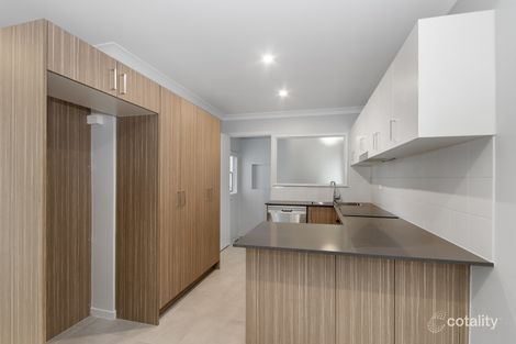 2/61 Campbell St, Hermit Park, QLD 4812