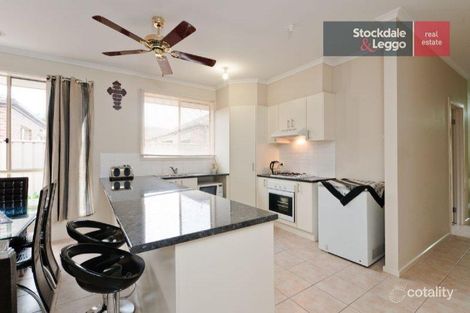 Property photo of 4 Currumbin Link Craigieburn VIC 3064