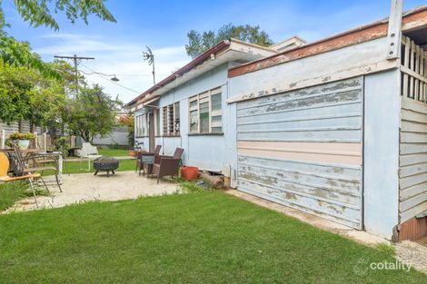 6 Coronation Dr, Mount Morgan, QLD 4714