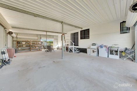 Property photo of 28 Pershouse Lane Ambrose QLD 4695