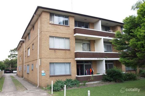 2/22 CLYDE ST, GRANVILLE, NSW 2142