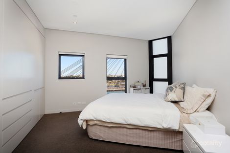 Property photo of 8E/2 Distillery Drive Pyrmont NSW 2009
