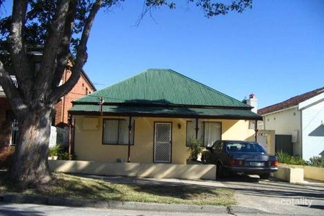 16 Sixth Ave, Campsie, NSW 2194