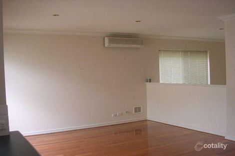 Property photo of 4 Calais Way Sorrento WA 6020