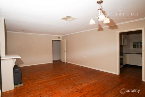 Property photo of 27 Gilmore Avenue Mount Austin NSW 2650