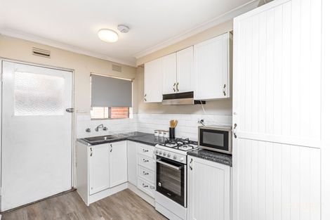 Property photo of 2/19 Day Street Wagga Wagga NSW 2650