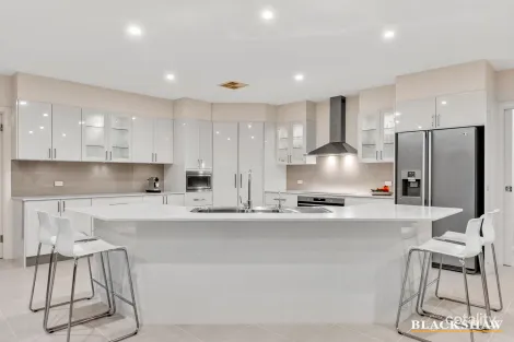 Property photo of 37 Olive Pink Crescent Banks ACT 2906