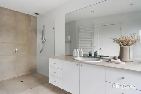 Property photo of 18 Philip Street Lower Plenty VIC 3093