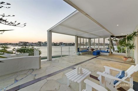 Property photo of 2 Paradise Place Surfers Paradise QLD 4217