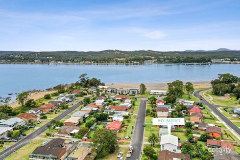 Property photo of 27 Wallaringa Street Surfside NSW 2536