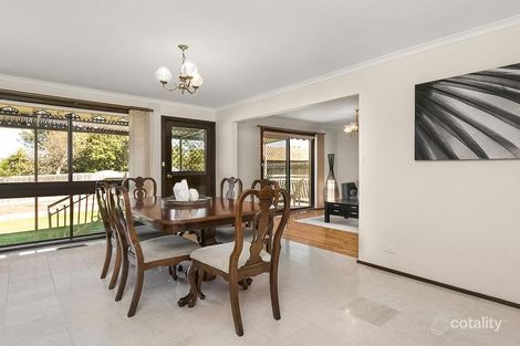 Property photo of 17 Cannes Avenue Avondale Heights VIC 3034