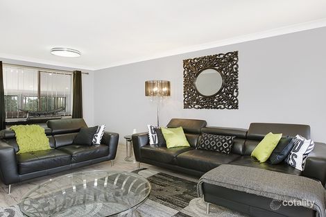 9 Borthwick St, Minto, NSW 2566